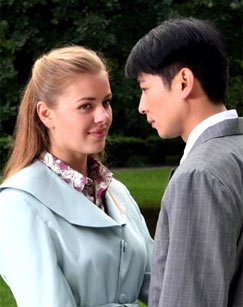 Cranberry flowers bloom